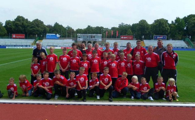 Ausflug der Fußballferienschule 2011 aus Wiehe ins Steigerwaldstadion